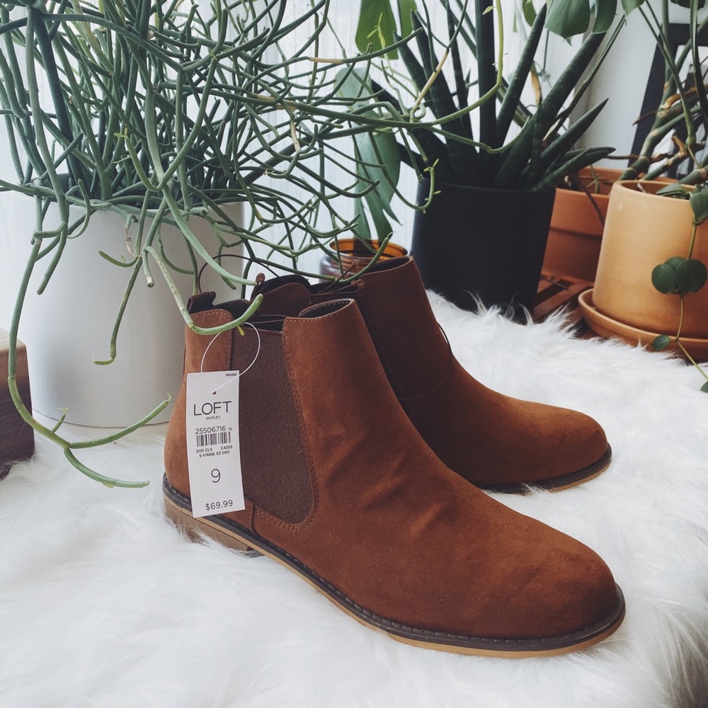 NWT Loft Booties